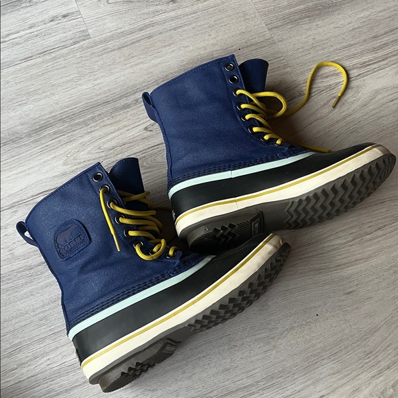 NWOT Sorel Caribou Blue Waterproof Boots. Size 7.5 - Picture 3 of 6